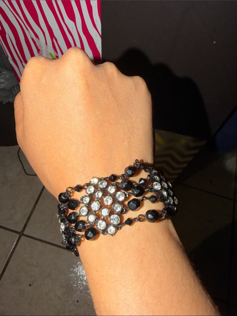 Black glass diamond bracelet